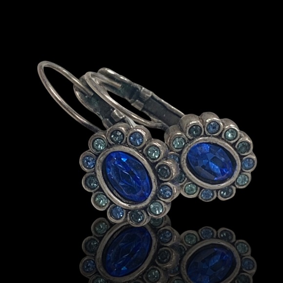 Antiqued Nickel and Crystal Earrings - Picture 2 of 3